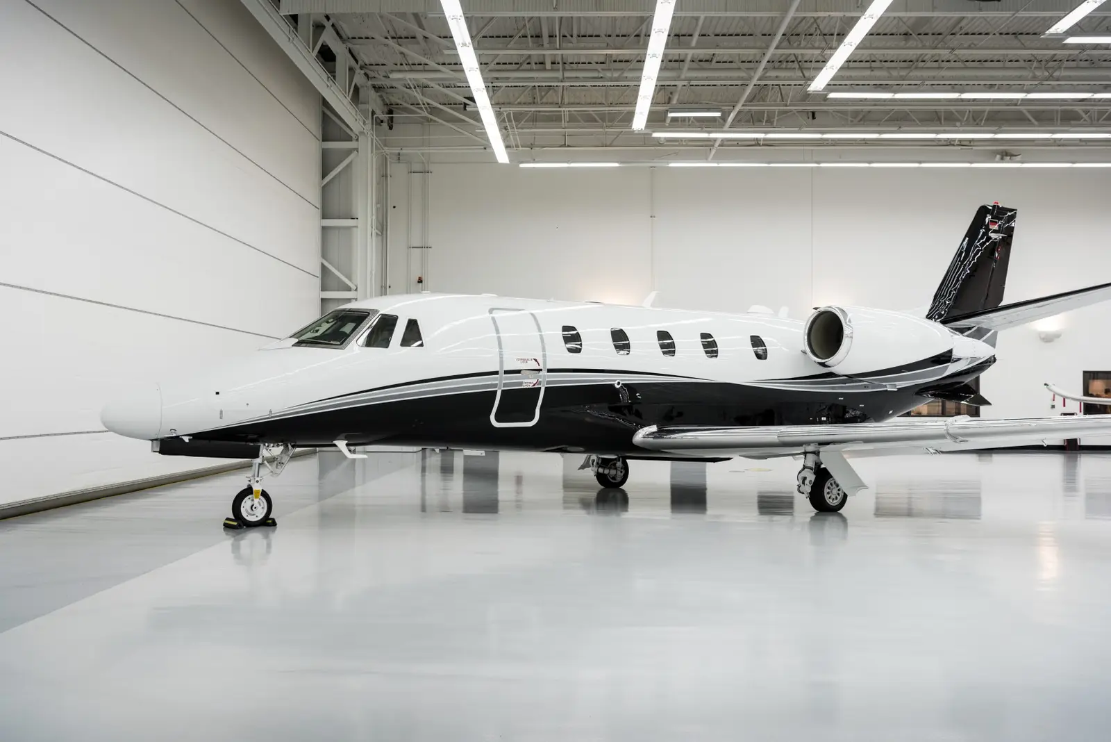 Cessna Citation XLS+ D-CZZZ operated by DC Aviation GmbH photo 4