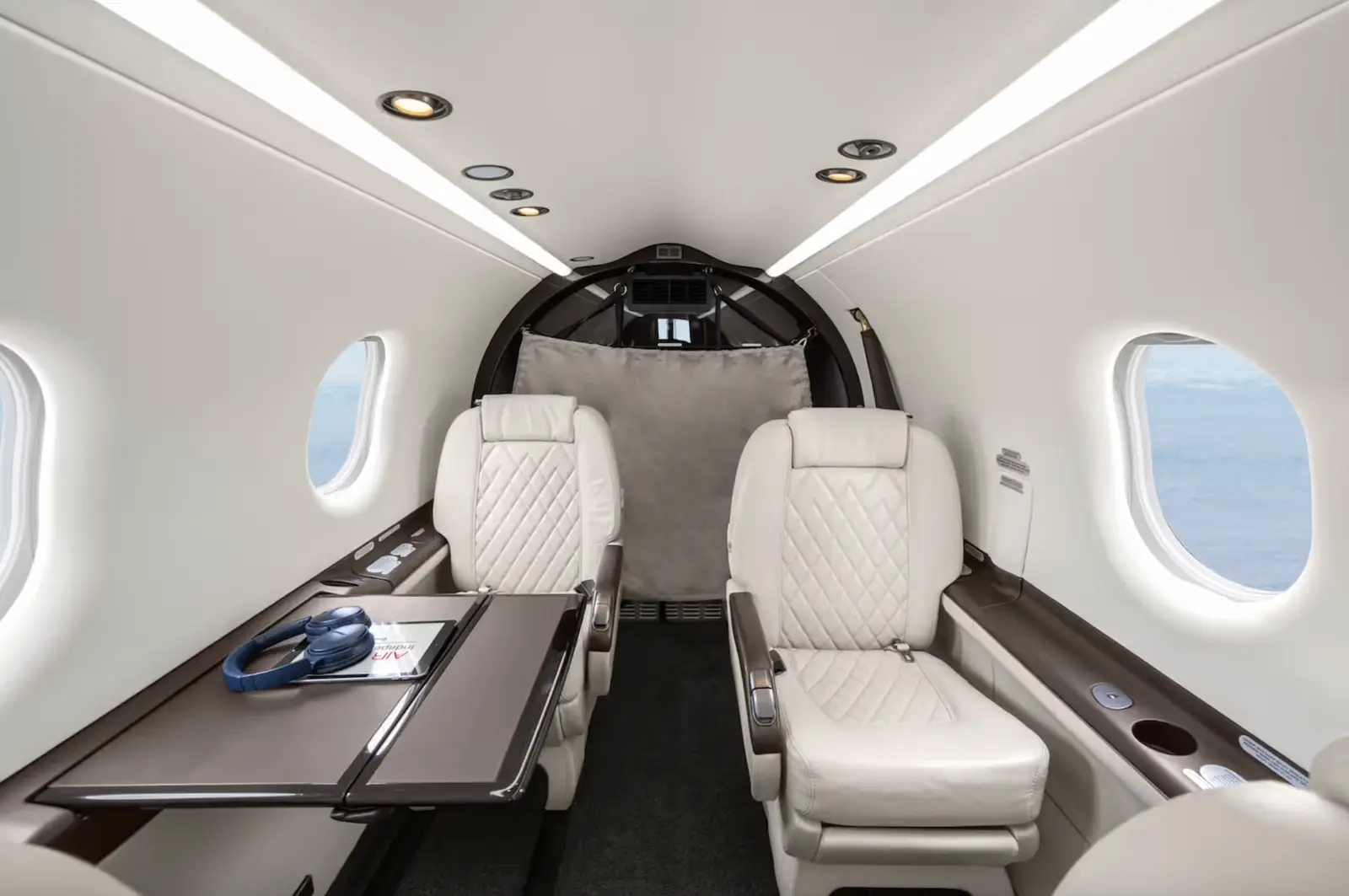 Pilatus PC-12/47 NG D-FCYW operated by Air Independence photo 6