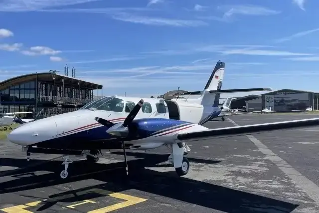 Cessna T303 D-IHKL operated by Canair photo 2