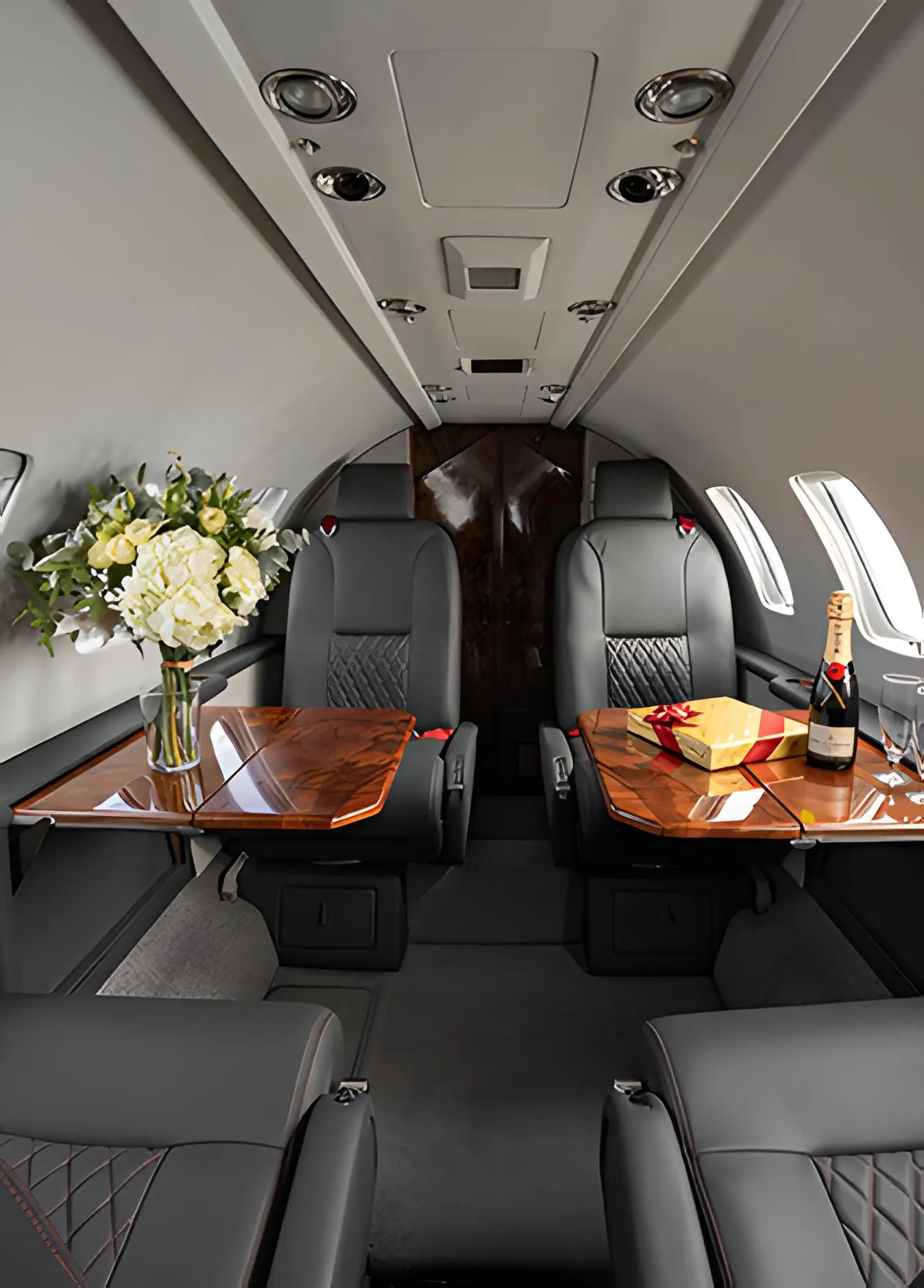 Cessna Citation Ultra EC-JFT operated by Initium Aviation, exterior