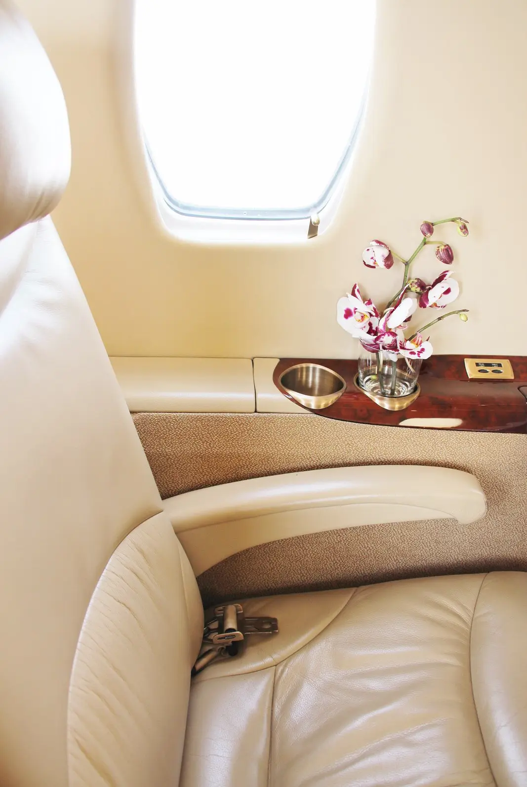 Cessna Citation XLS EC-KPB operated by Initium Aviation photo 5