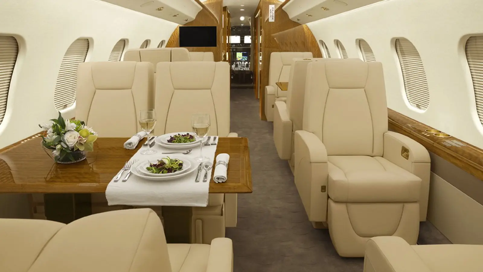 Bombardier Global 6000 EC-LTF operated by Gestair photo 3