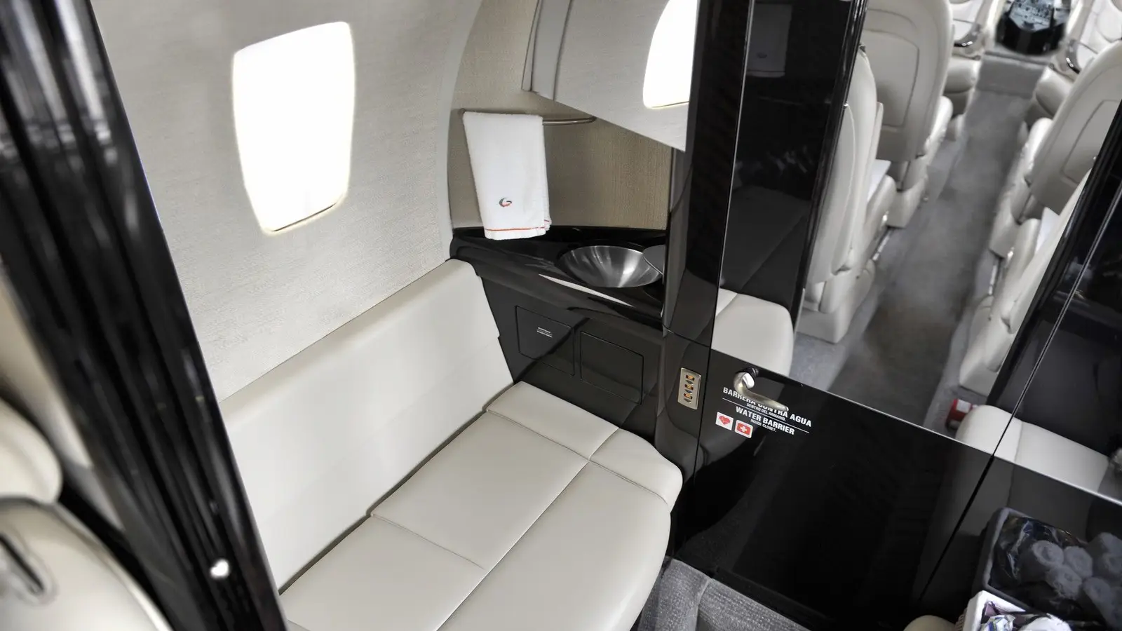 Cessna Citation XLS+ EC-LYL operated by Gestair photo 3