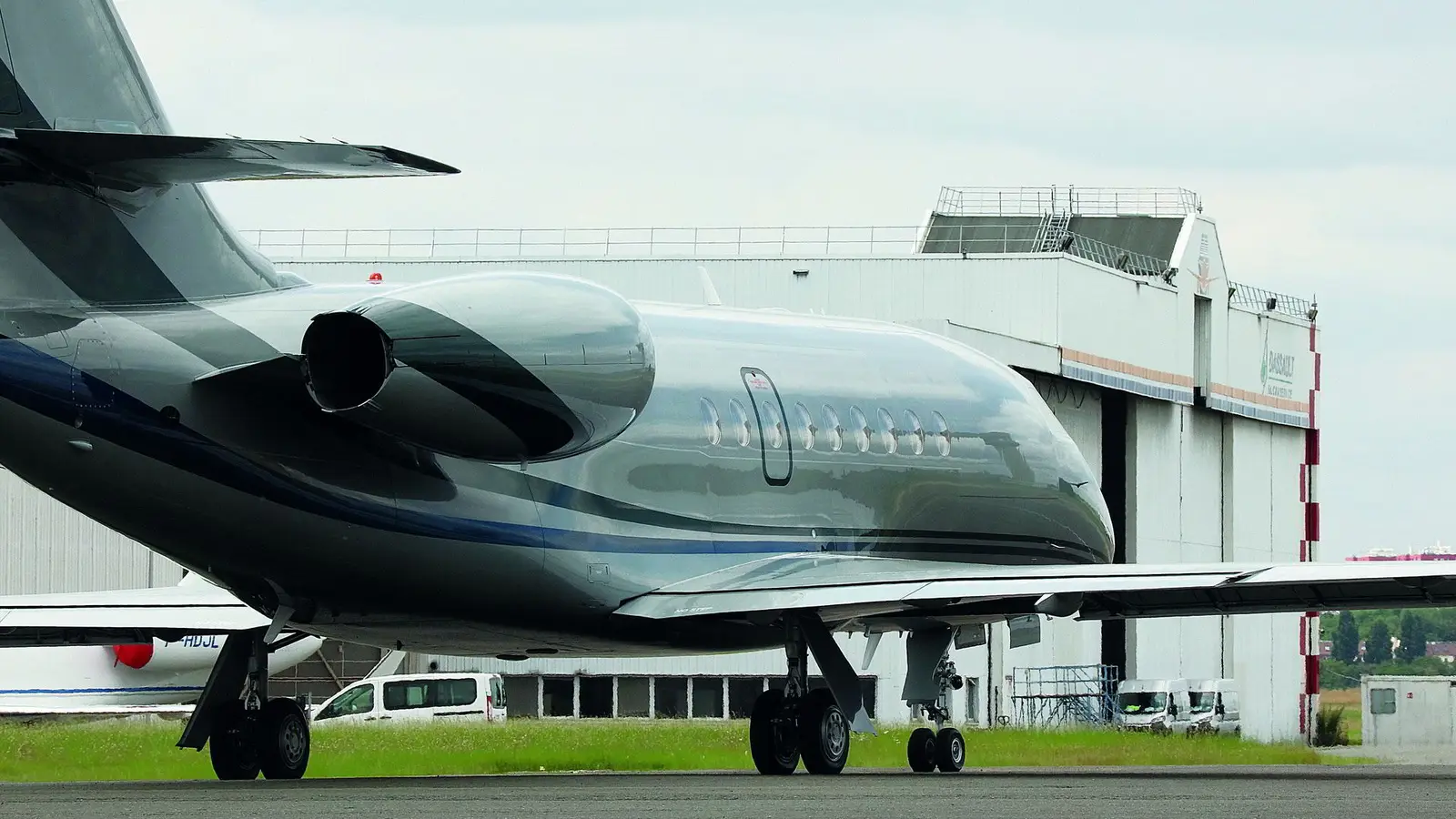 Dassault Falcon 2000 EC-MLA operated by Gestair photo 5