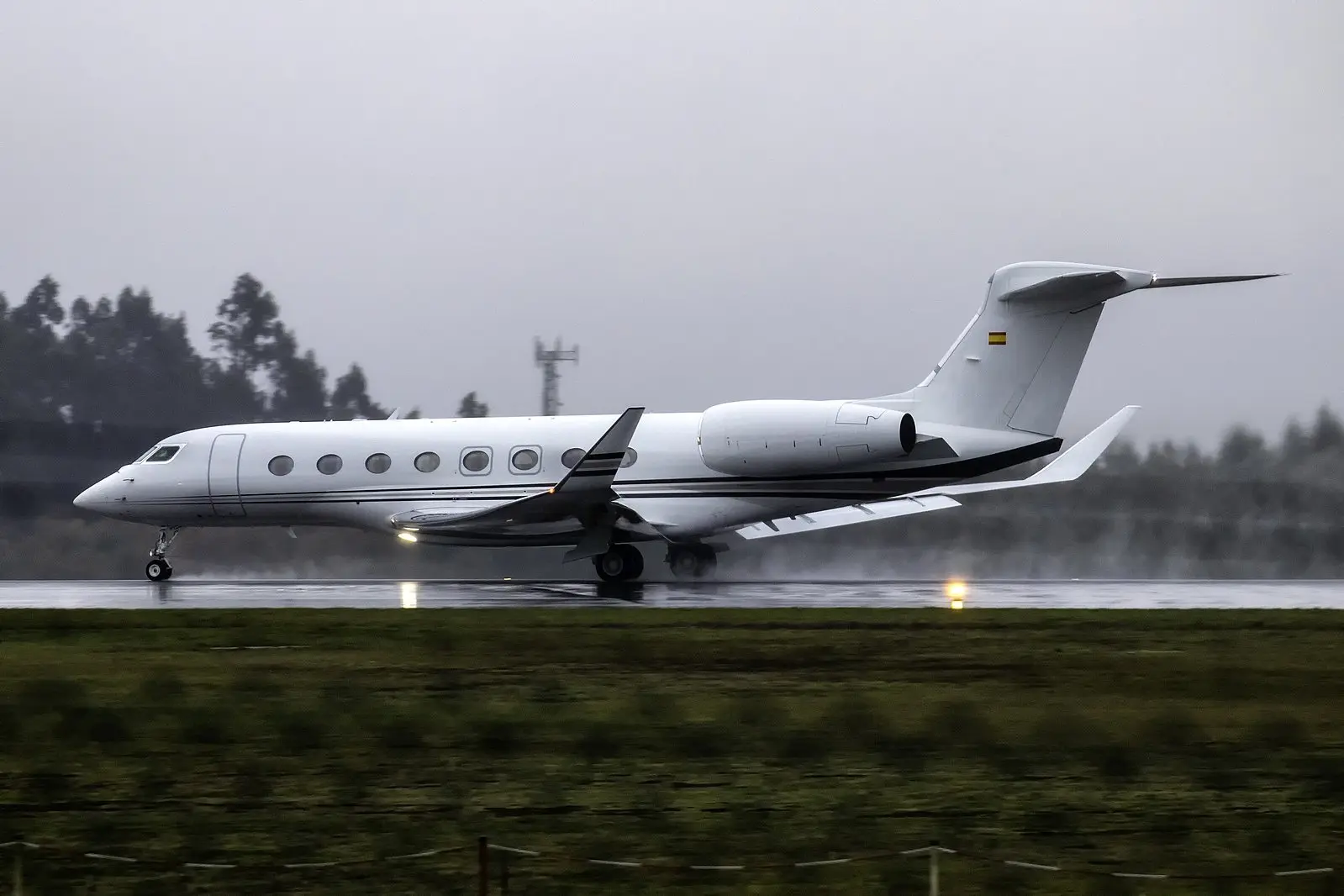 Gulfstream G650 EC-MLR operated by Gestair photo 4