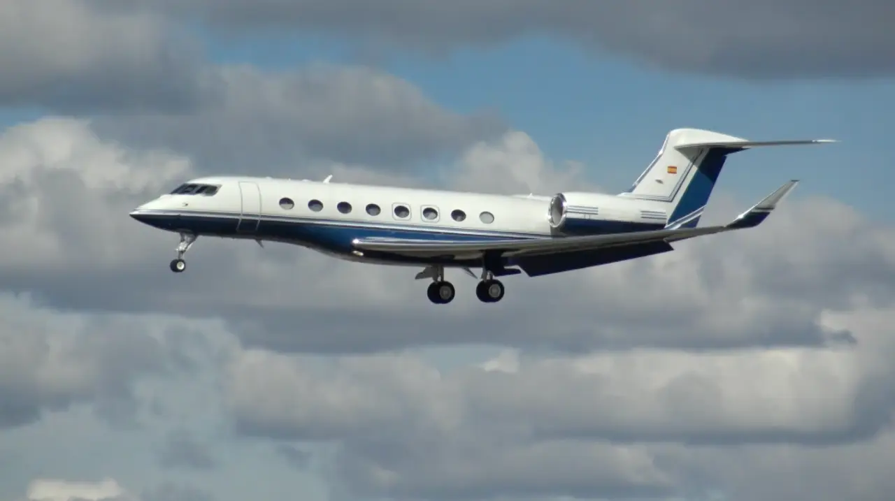 Gulfstream G650ER EC-OBZ operated by Gestair photo 2