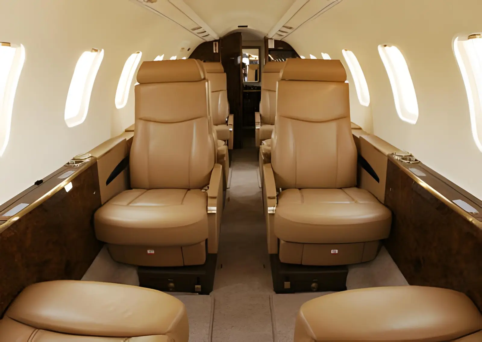 Bombardier Learjet 45 EI-WFO operated by WestAir Aviation photo 2