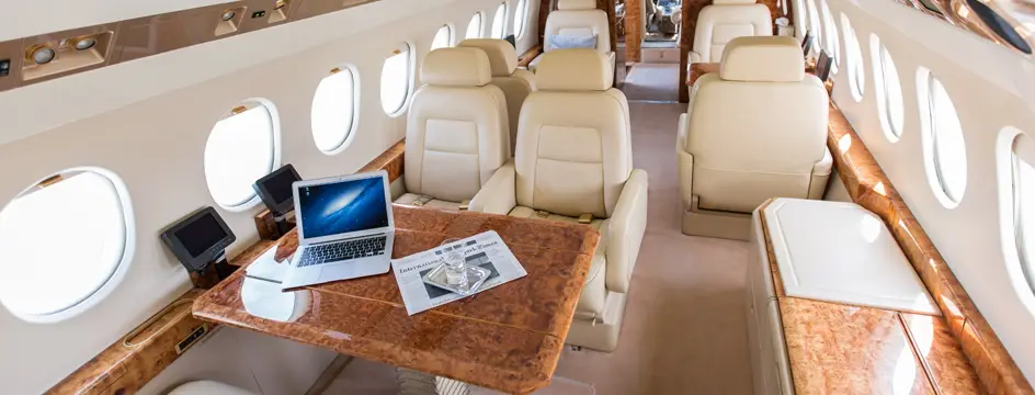 Dassault Falcon 900B F-GKOM operated by Dassault Falcon Service photo 4