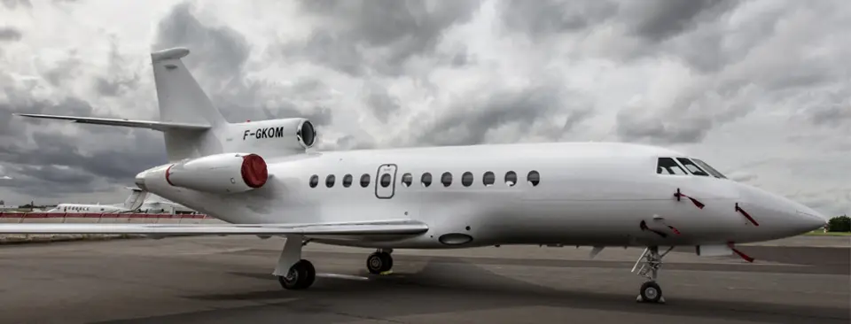 Dassault Falcon 900B F-GKOM operated by Dassault Falcon Service photo 5