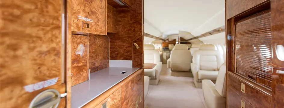 Dassault Falcon 900B F-GKOM operated by Dassault Falcon Service photo 6