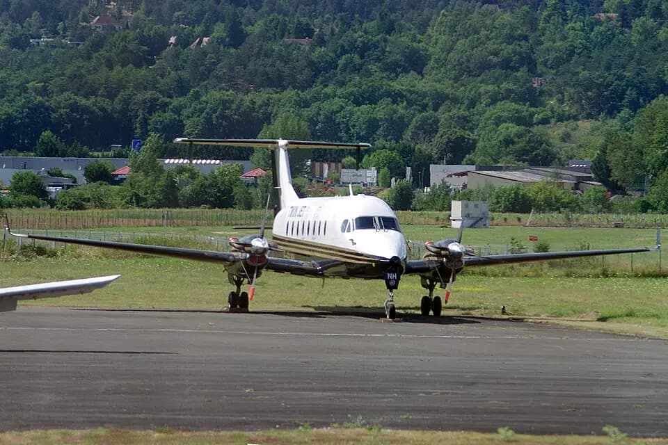 Beechcraft 1900D F-GLNH operated by Twin Jet, exterior