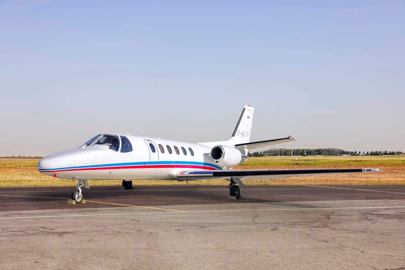 Cessna Citation II F-GLTK operated by Valljet Airline, exterior