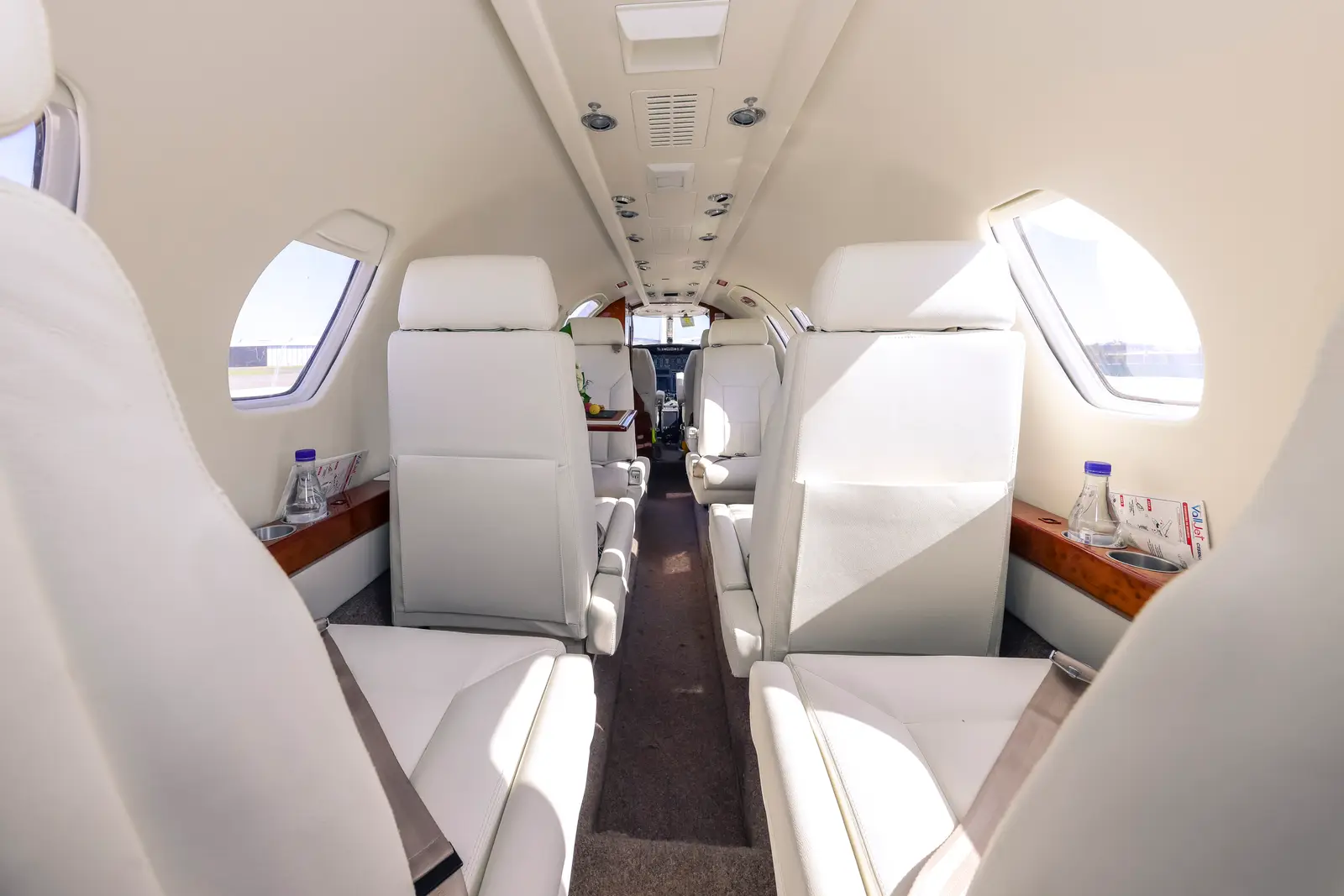 Cessna Citation II F-GLTK operated by Valljet Airline photo 5