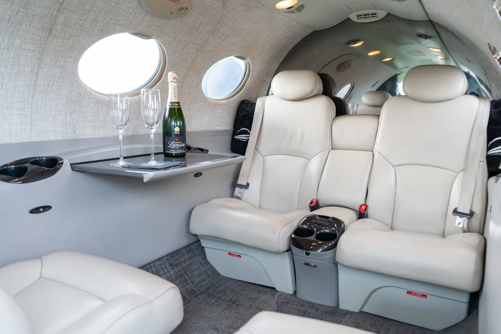 Cessna Citation Mustang F-HASJ operated by Astonjet photo 2