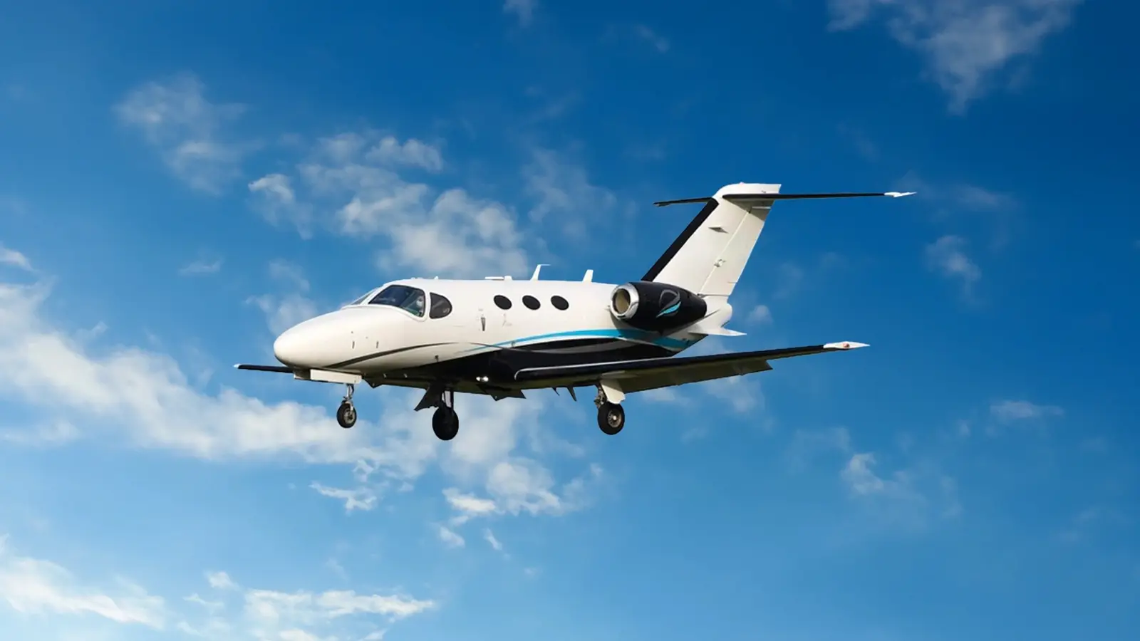 Cessna Citation Mustang F-HERE operated by Astonjet photo 2