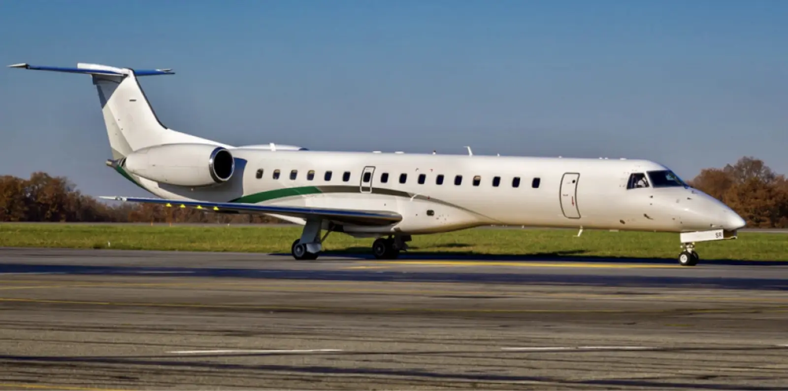 Embraer 145LR F-HESR operated by Amelia by Regourd Aviation photo 2