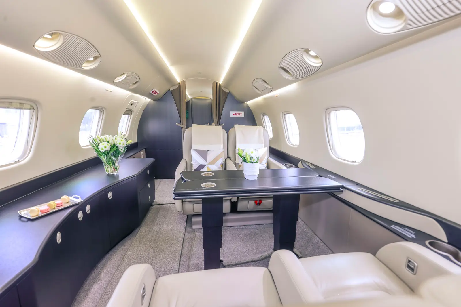Embraer Legacy 600 F-HFKD operated by Valljet Airline photo 2