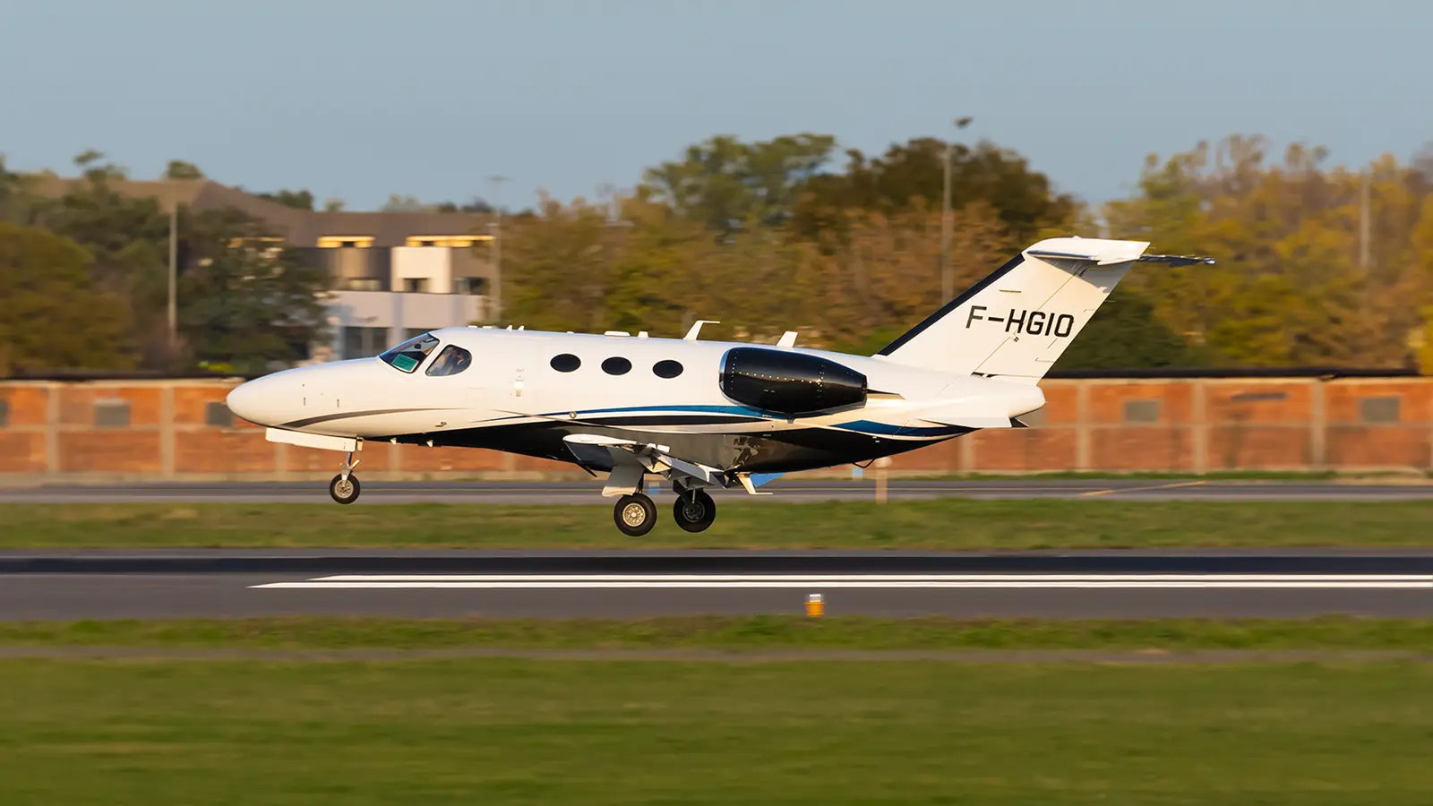 Cessna Citation Mustang F-HGIO operated by Astonjet photo 4