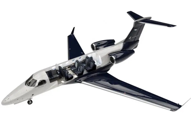 Embraer Phenom 300 F-HGPE operated by Pan Europeenne Air Service photo 3