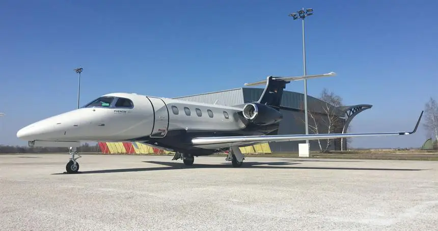 Embraer Phenom 300 F-HLRS operated by SD Aviation photo 4