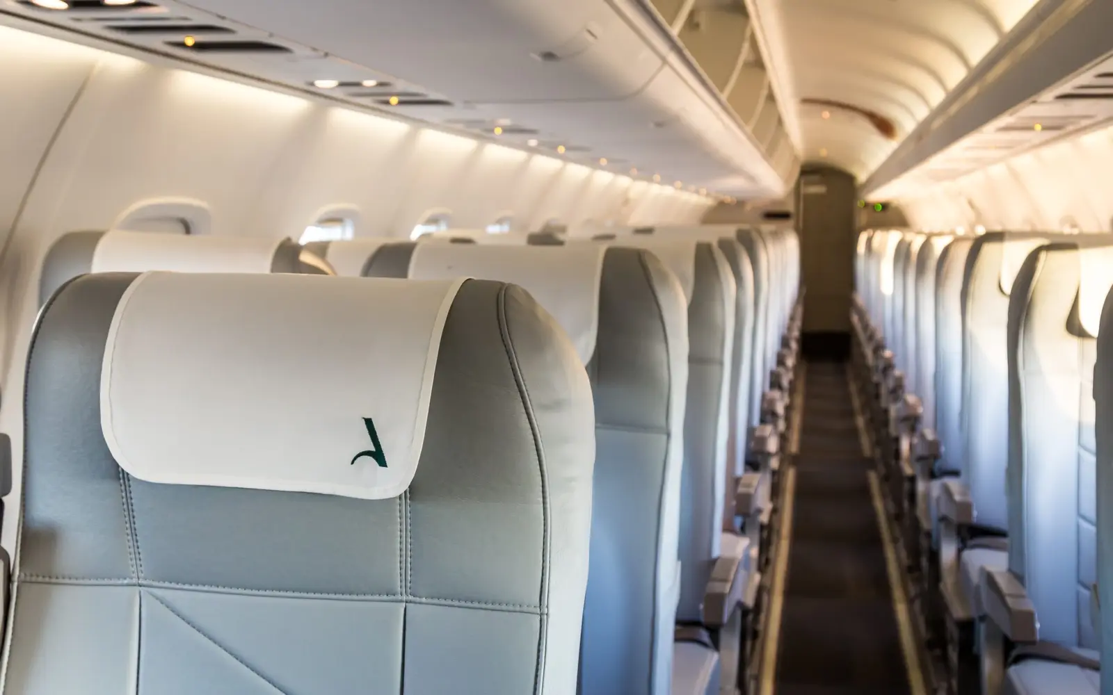 Embraer 145LR F-HRAP operated by Amelia by Regourd Aviation photo 2
