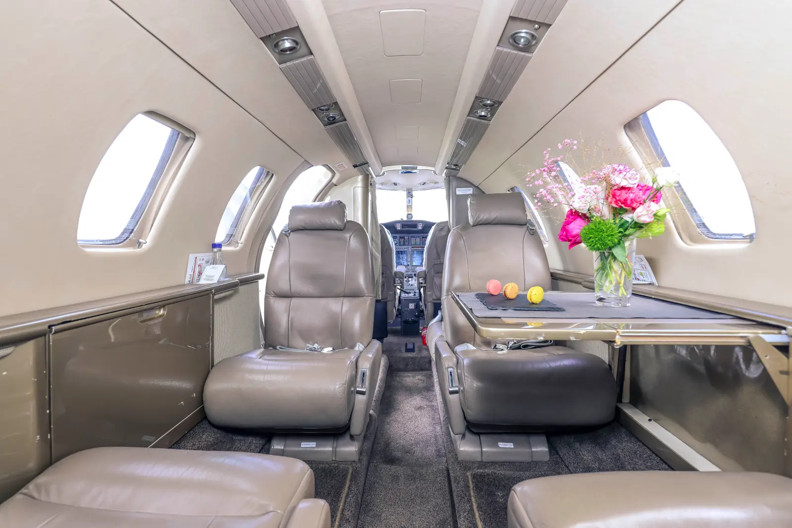 Cessna CitationJet F-HRIB operated by Valljet Airline photo 4