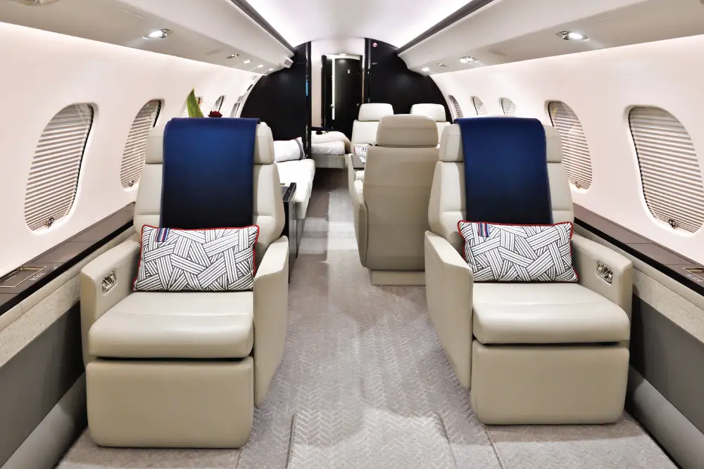 Bombardier Global 6000 G-FOMO operated by Luxaviation Group Europe photo 4