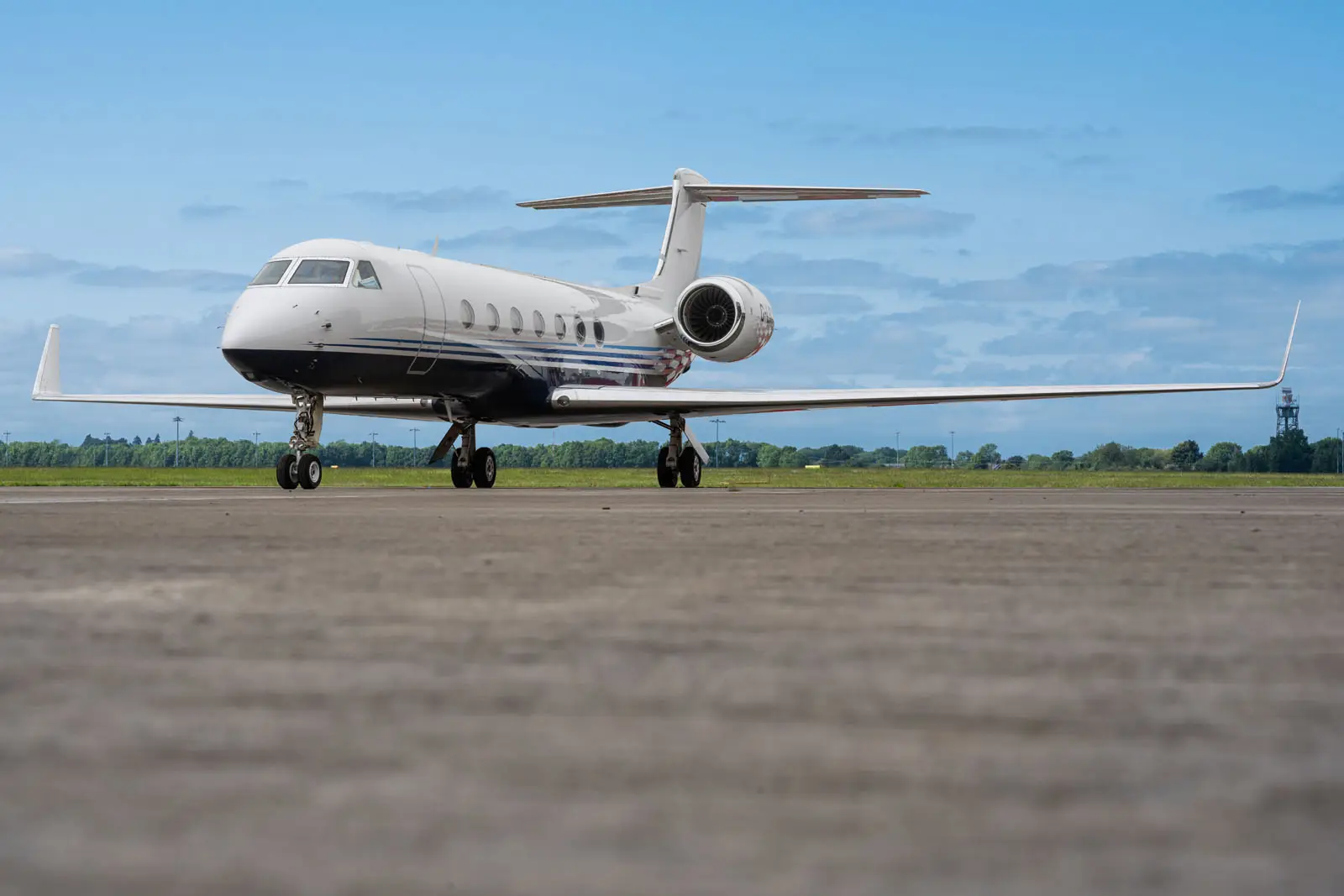 Gulfstream G550 G-LSCW