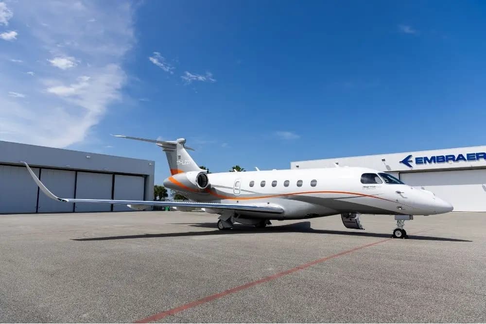 Embraer Praetor 600 G-LZIE operated by Luxaviation Group Europe photo 4