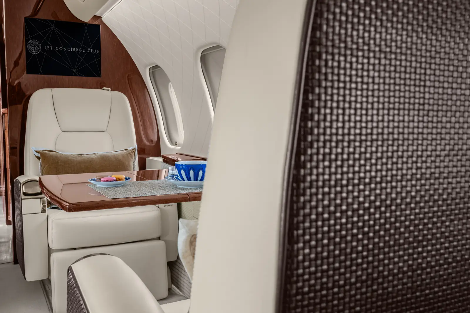Bombardier Global 5000 G-OMTX operated by Jet Concierge Club photo 6