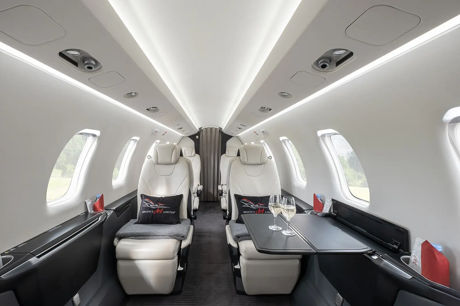 Pilatus PC-24 G-PAMH operated by The Little Jet Company Ltd photo 2