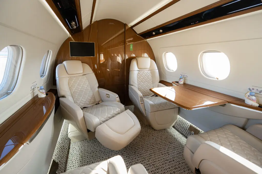 Embraer Praetor 600 G-RNDX operated by Voluxis photo 5