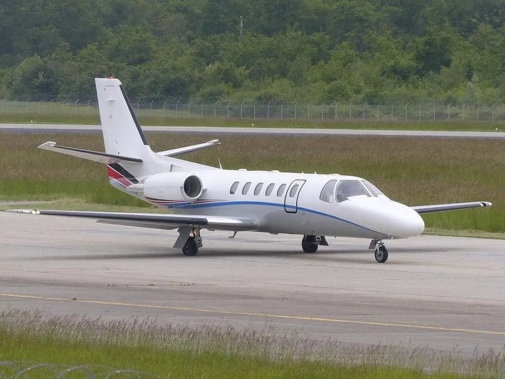 Cessna Citation Bravo G-SPRE operated by Synergy Aviation photo 5