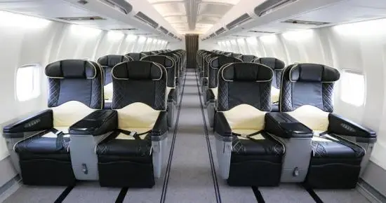 Boeing 737-300 G-TGPG operated by 2Excel Aviation Limited photo 2