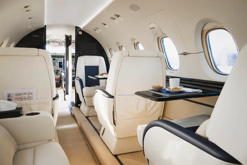 Beechcraft Hawker 850XP G-TZBW operated by Voluxis photo 6