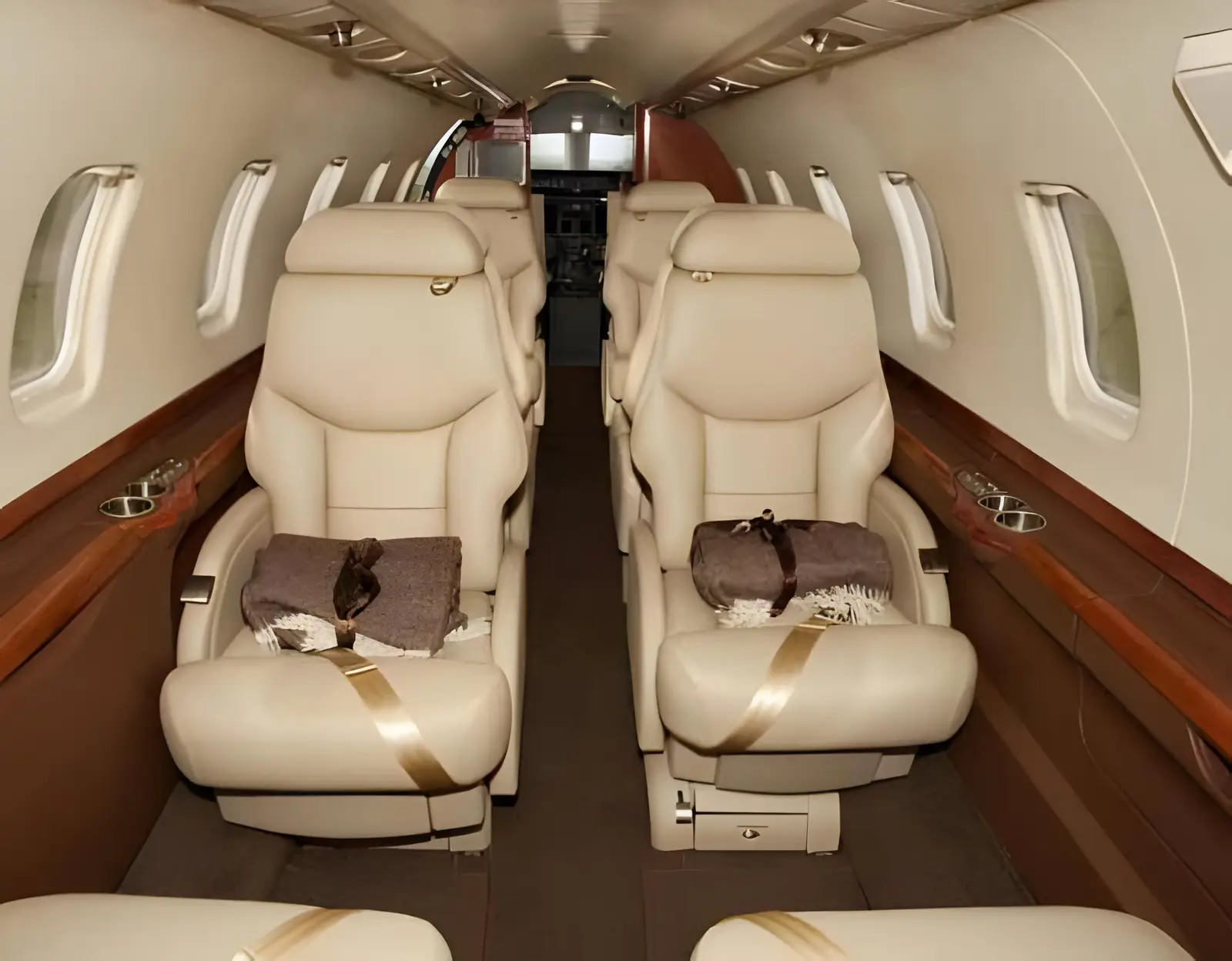 Bombardier Learjet 45 G-UJET operated by Capital Air Ambulance photo 2