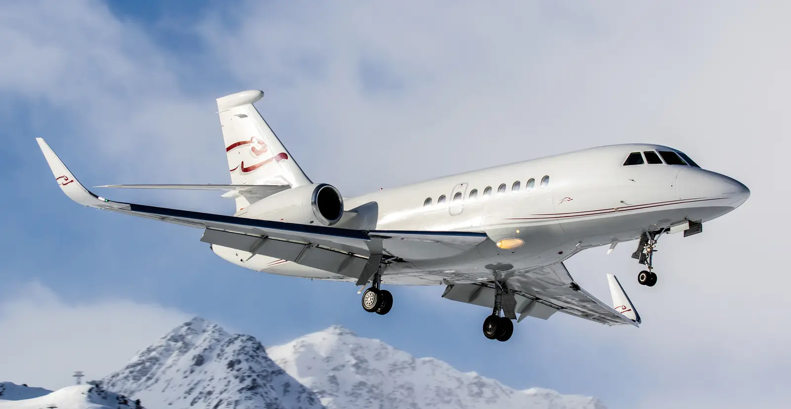 Dassault Falcon 2000LX HB-IGO operated by Cat Aviation AG photo 5