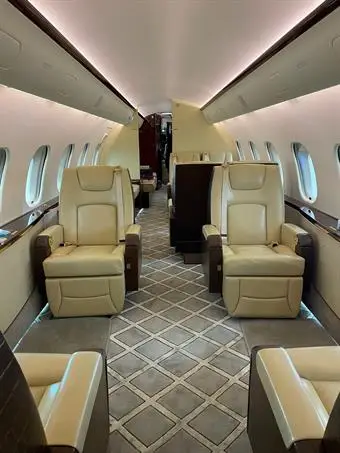 Bombardier Global 5000 HB-JOR operated by Nomad Aviation AG photo 2