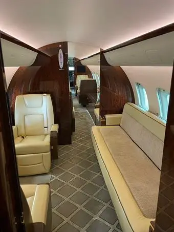 Bombardier Global 5000 HB-JOR operated by Nomad Aviation AG photo 3