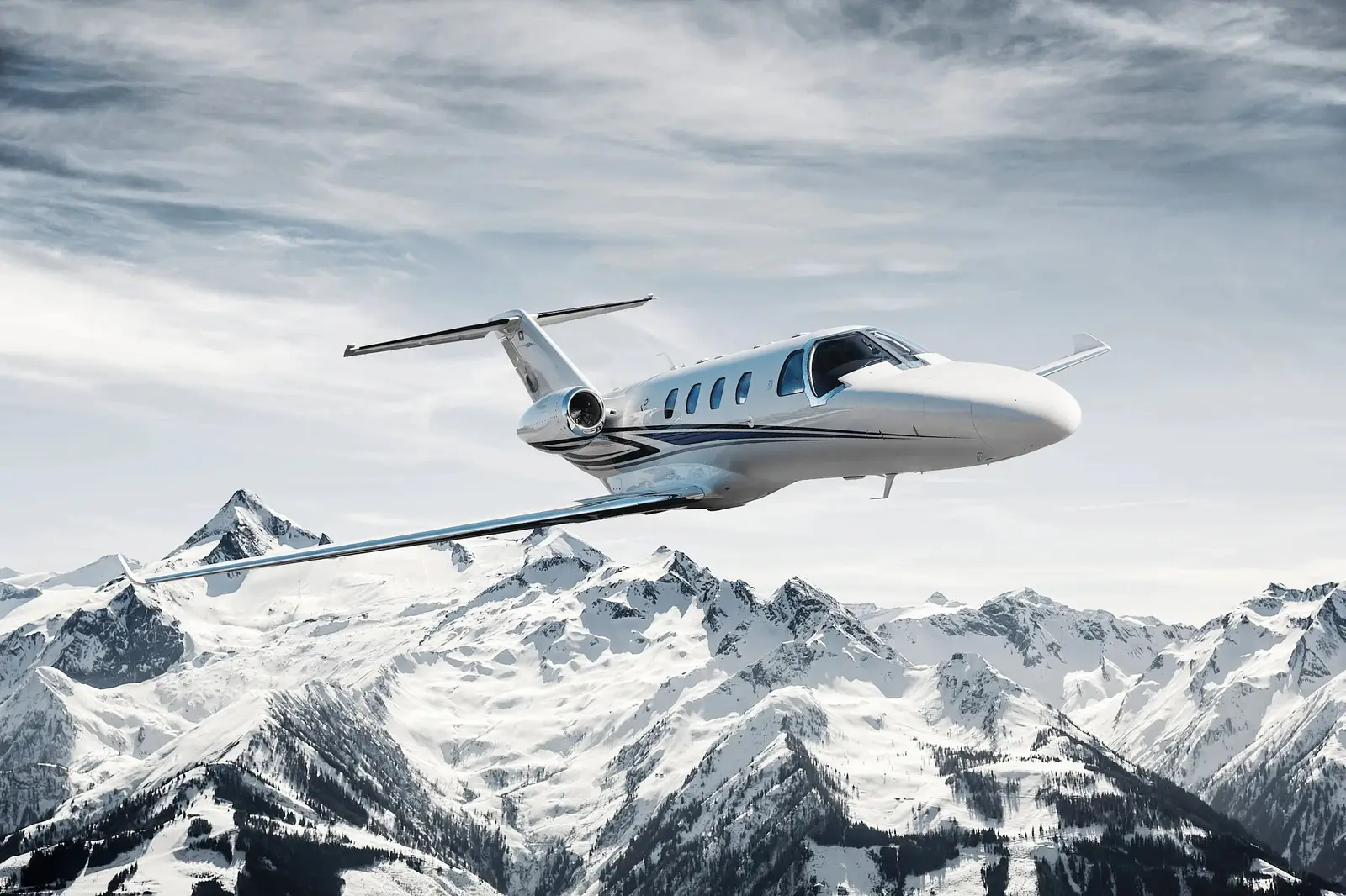 Cessna Citation M2 HB-VTW operated by Transwing Ltd. photo 5