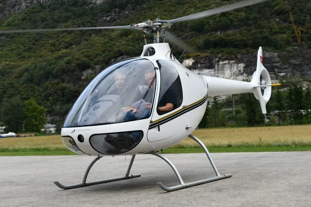 Guimbal Cabri G2 HB-ZPU operated by Air Evolution Ltd photo 2
