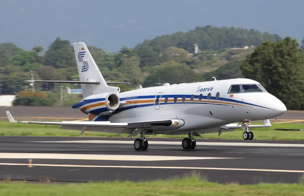 Gulfstream G200 HK-4907 operated by Searca Vuelos Charter photo 2