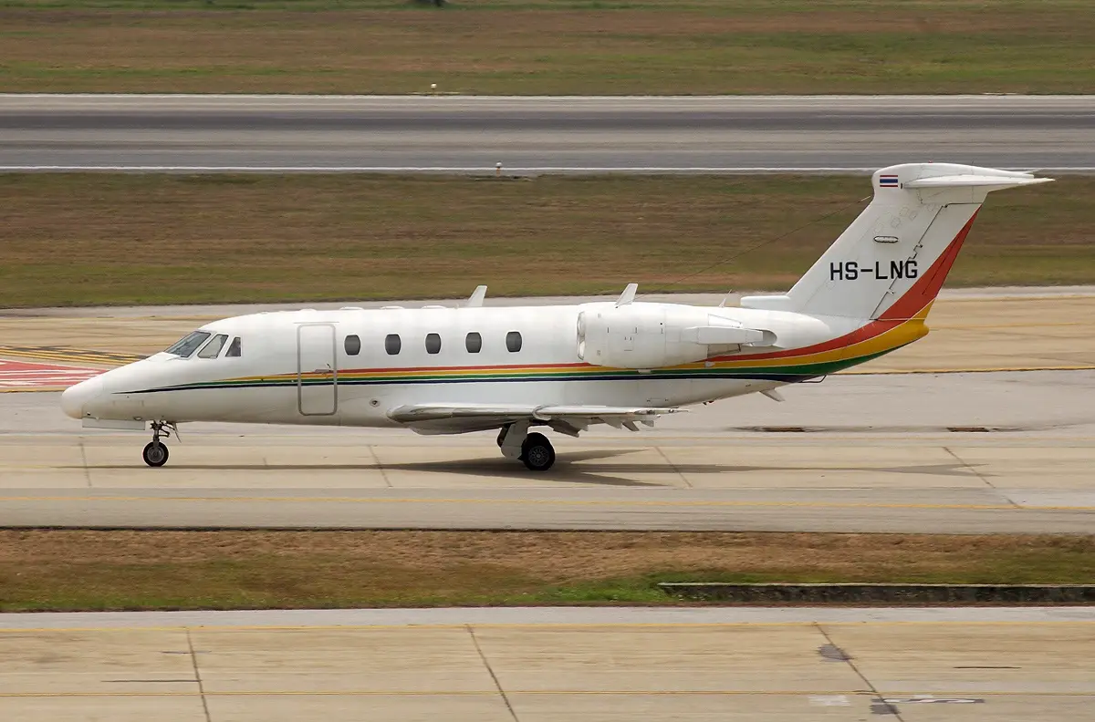 Thai Flying Service Company