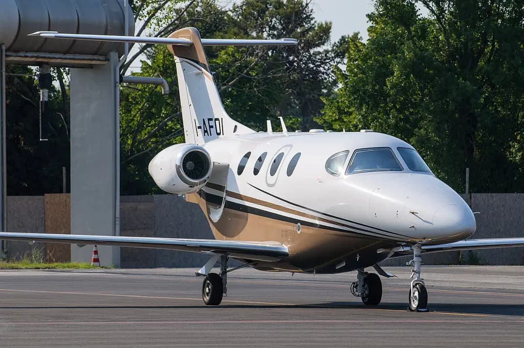 Beechcraft Premier 1A I-AFOI operated by ItalFly, exterior