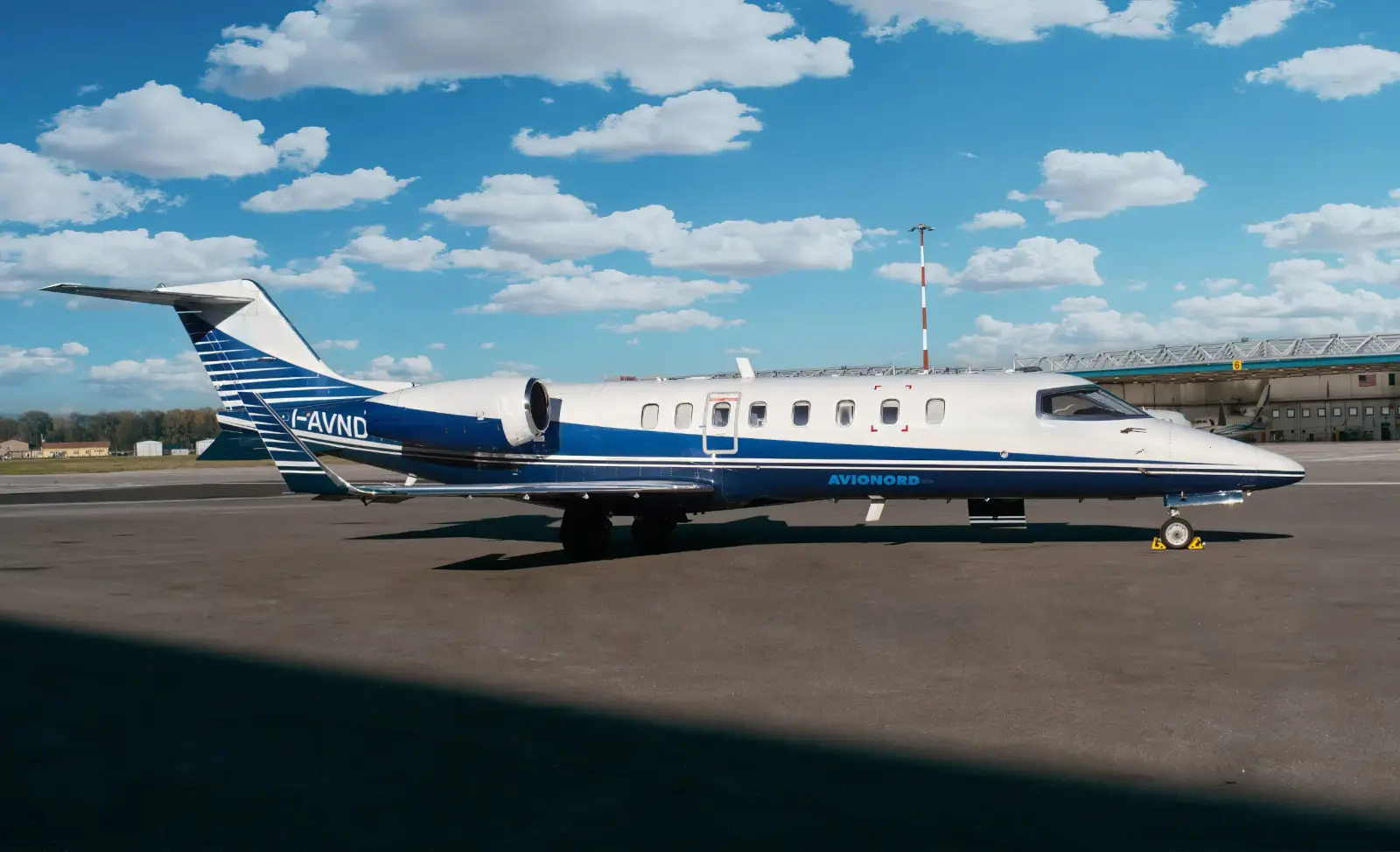 Bombardier Learjet 45 I-AVND