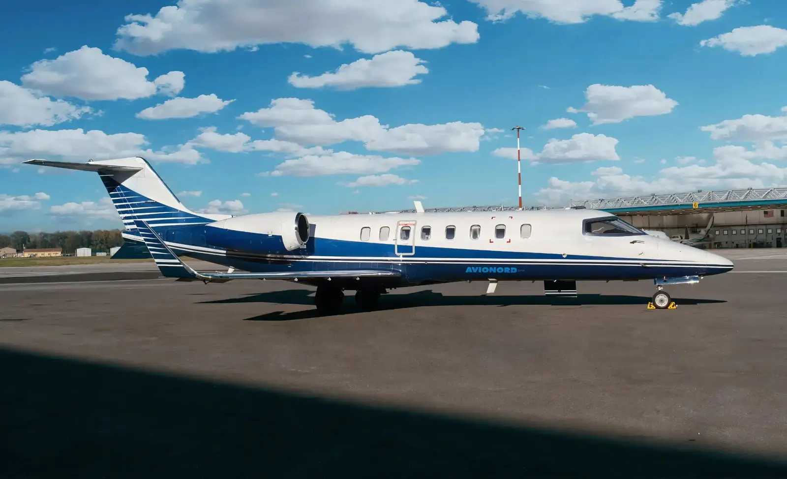 Bombardier Learjet 45 I-AVND operated by Avionord Srl photo 4