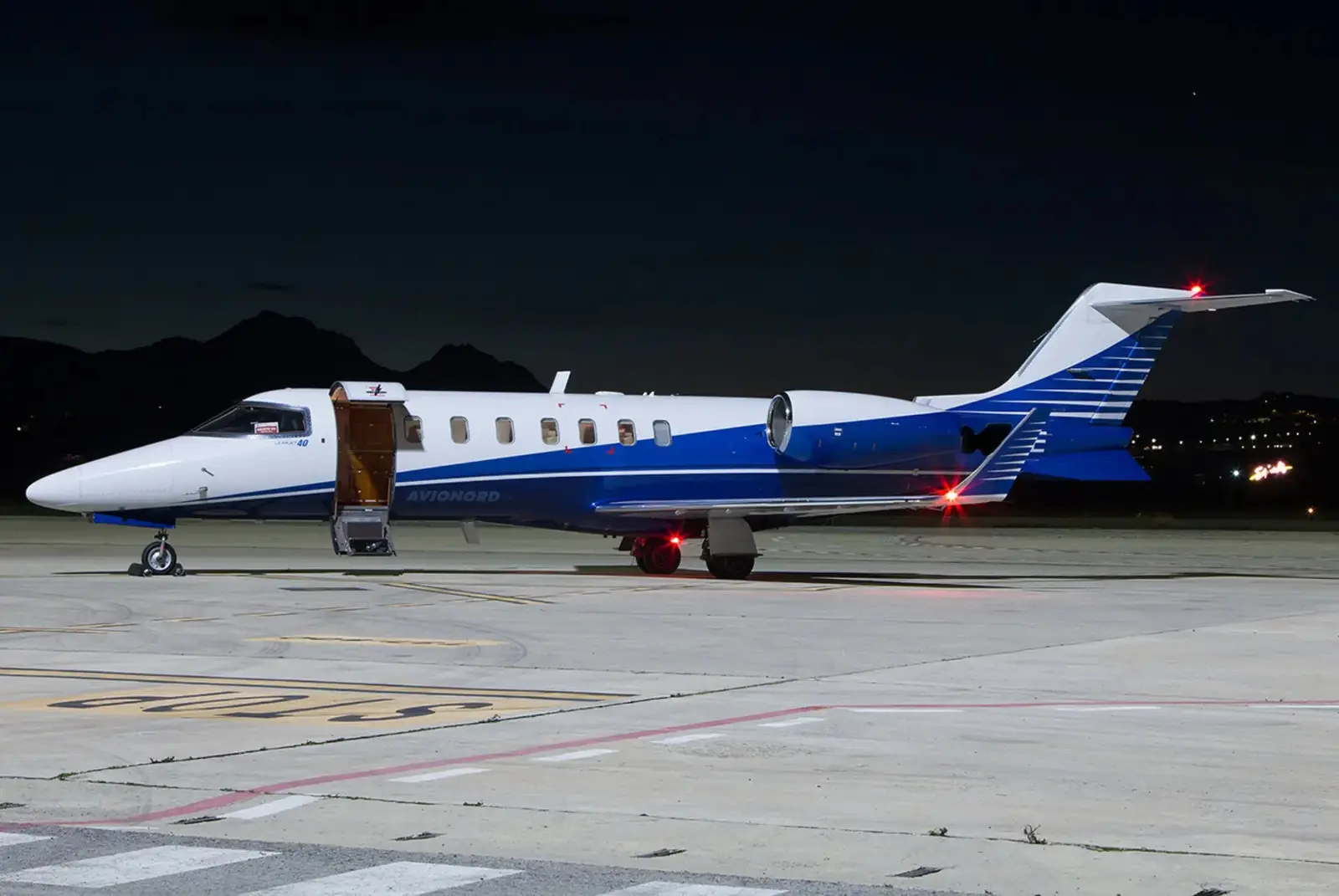 Bombardier Learjet 40 I-AVNE operated by Avionord Srl photo 4