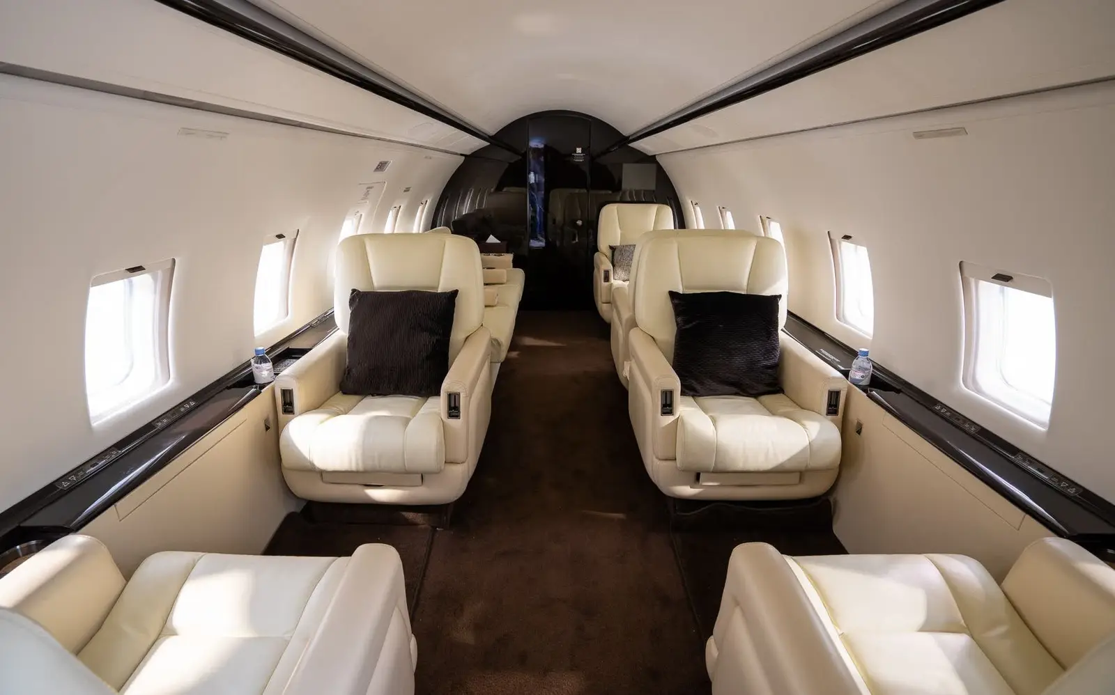 Bombardier Challenger 604 I-AVNF operated by Avionord Srl photo 2