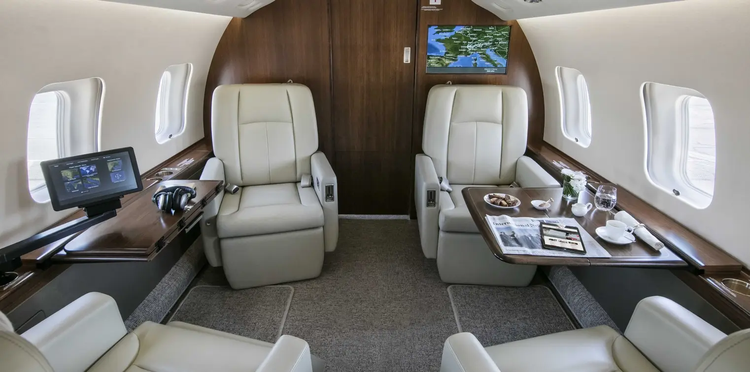 Bombardier Global 6000 I-PFLY operated by Albinati Aeronautics photo 2