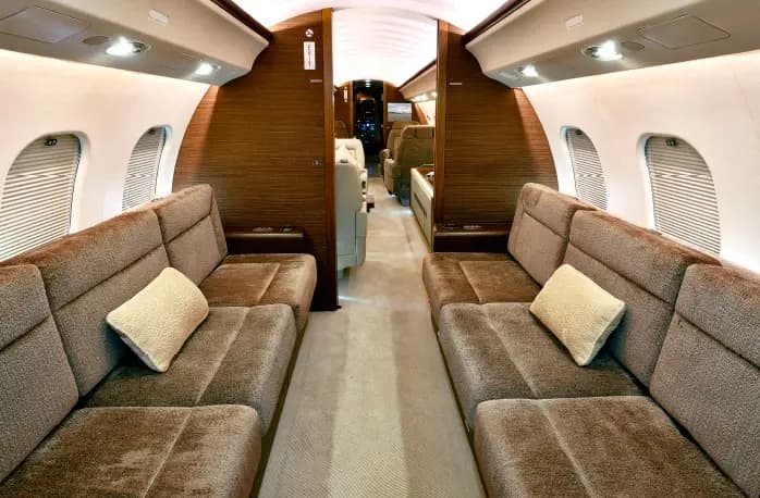 Bombardier Global Express XRS I-WLFZ operated by SIRIO S.p.A. photo 6